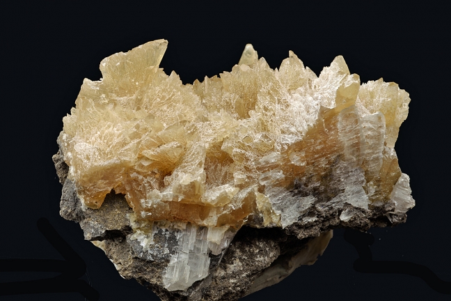 Barytocalcite