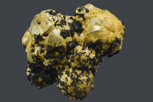 Mimetite Var. Campylite