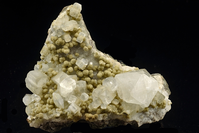 Gyrolite and Apophyllite