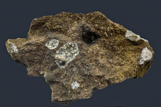 Cowlesite, Chabazite and Levyne