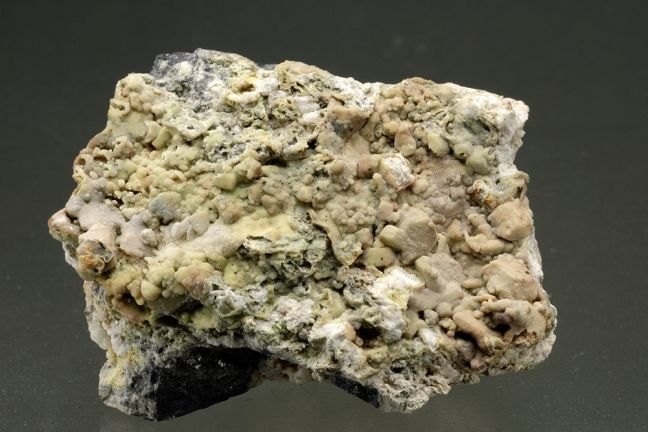 Phosphohedyphane after Cerussite