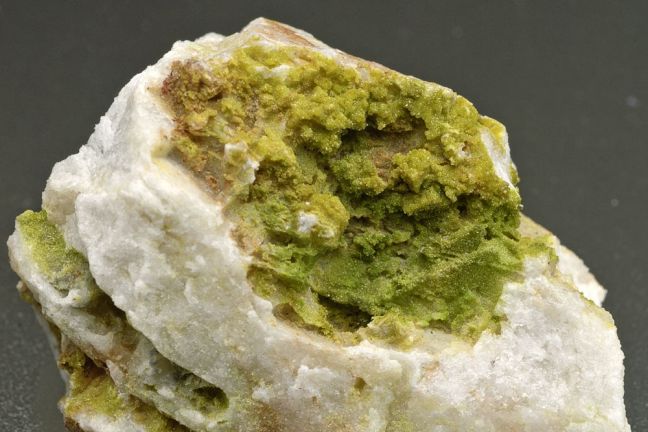 PYROMORPHITE