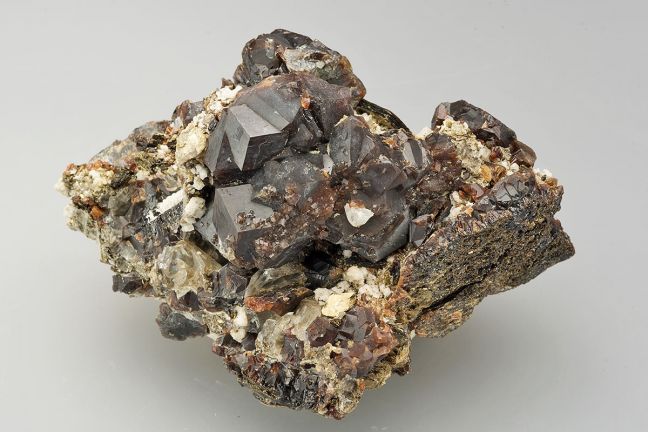 Andradite Garnet - Steetley Minerals